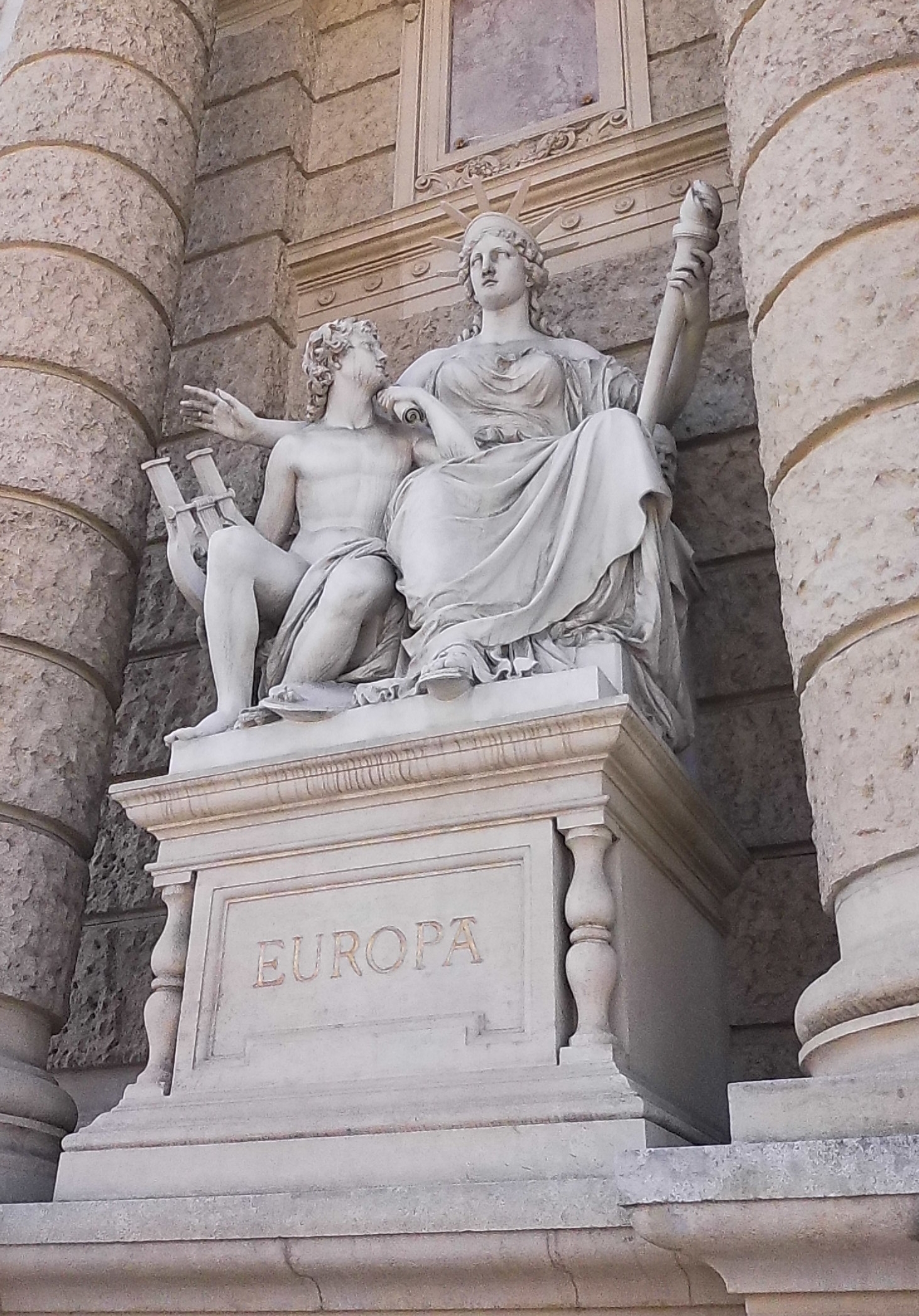 Statue representing Europe